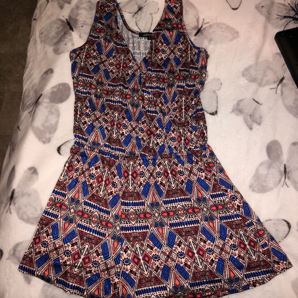 Patterned Romper - Picture 2 of 2
